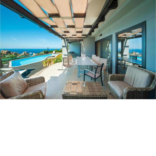 Stunning home in TrinitadAgultu OT with 6 Bedrooms, WiFi and Outdoor swimming pool