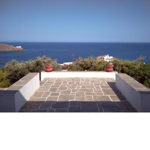 Stunning House in Sifnos Island Chrisopigi