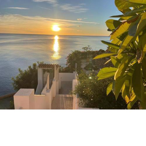 Stunning Sea View Apartment