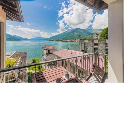 Stunning view lakeside apartment - Larihome A11