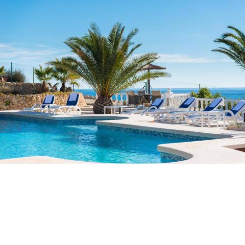 Stunning Villa Carichel Blanc