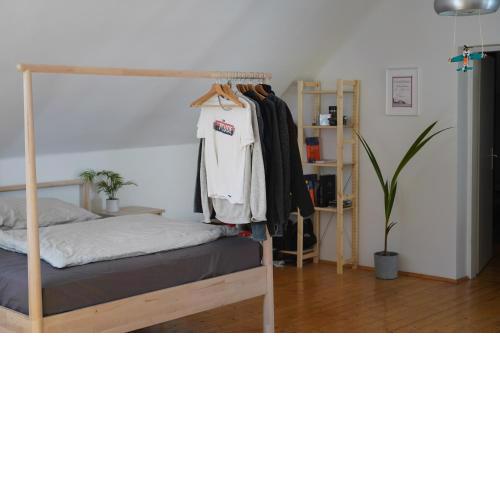 Stylisches Dachgeschosswohnung mit Flussblick und Kamin