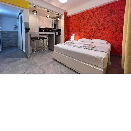 Stylish 25sqm studio with garden in Exarcheia
