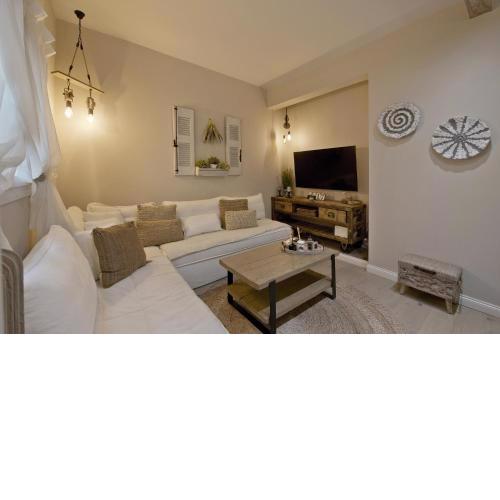 Stylish Apartment at Pagrati