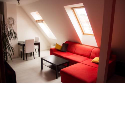 Stylish attic in Prague - 10 min to city center