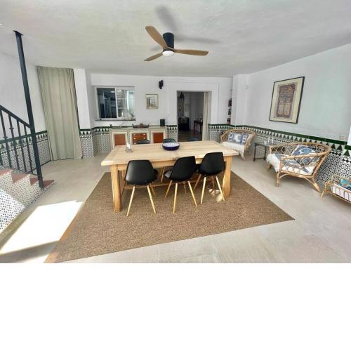 Stylish Beachside House 50 m from the sea !