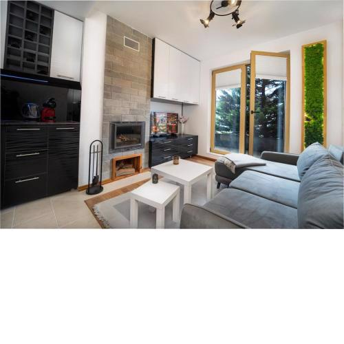 Stylish Cozy Studio with fireplace