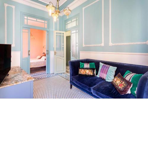 stylish flat near the beach, high end