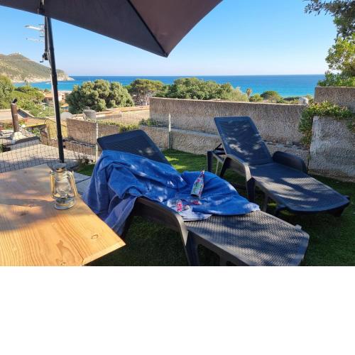 Stylish home with views 4 min walk to the beach!!