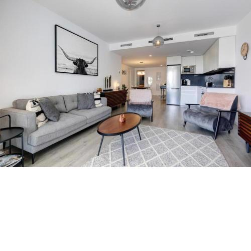 Stylish & Modern "Serenity Views" - close to Estepona