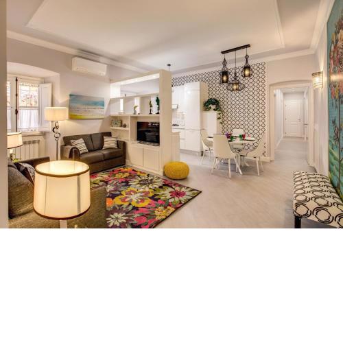 Stylish Spacious Flat with Terrace by the Vatican