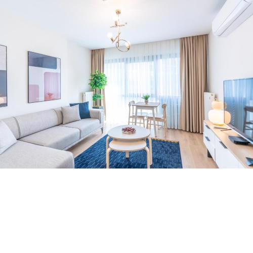Stylish Studio In Trendy Neighborhood