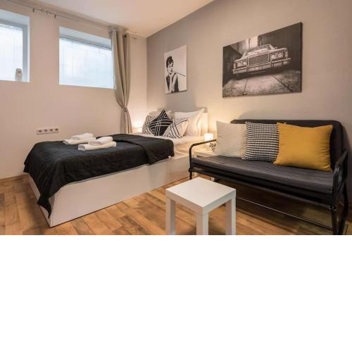 Stylish studio near the Sea Garden and Central Beach
