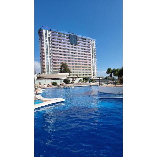 Stylish Studio with King-size bed and Ocean view, Paraíso 209