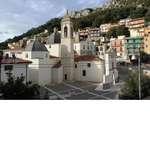 Su Campanile