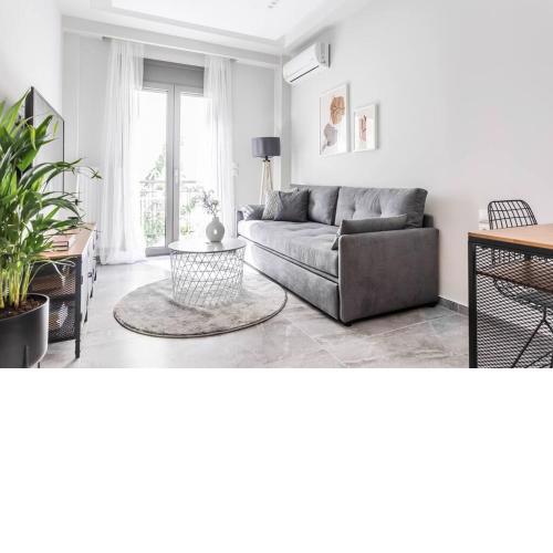 Sublime 1BR Apartment in Koukaki by UPSTREET