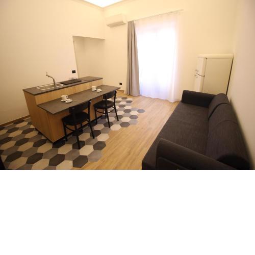 Suite 44