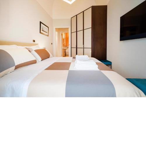 Suite Hidalgo De Menezes