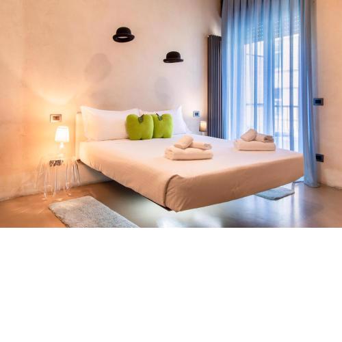 [Suite Porta Nuova] Self Check-in Parking request
