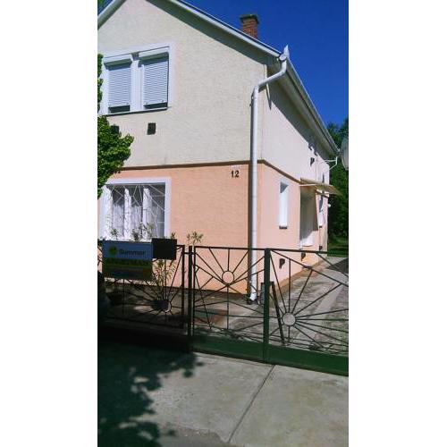 Summer Apartman