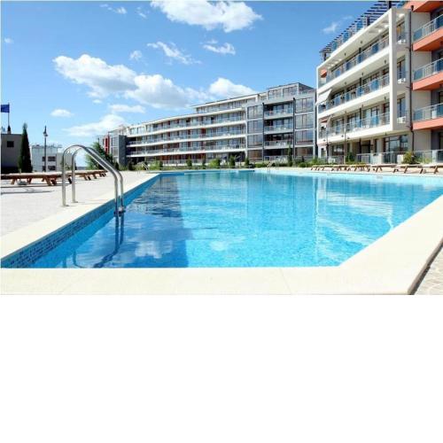 Sun Wave Apartment Studio 77 near Sea