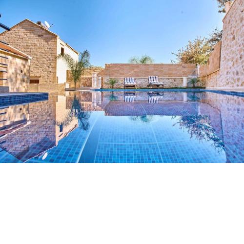 Sunaktis luxury villa