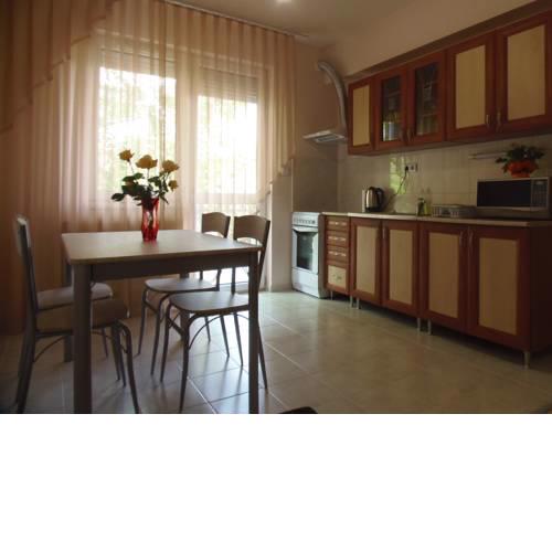 Sunhouse Apartman