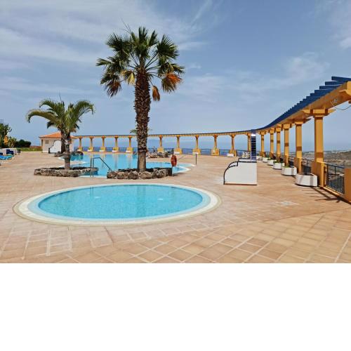 Sunny 2 Bedroom Apartment in Costa Adeje