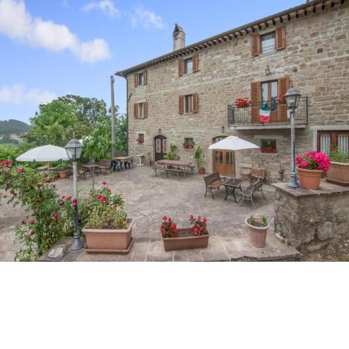 Sunny Apartment in Assisi with Garden and Terrace