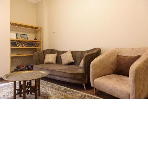 Sunny Apt In Downtown Cairo Near Tahrir Square