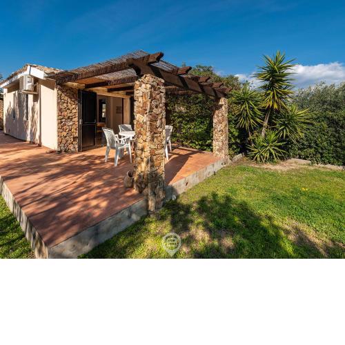 Sunny Garden House