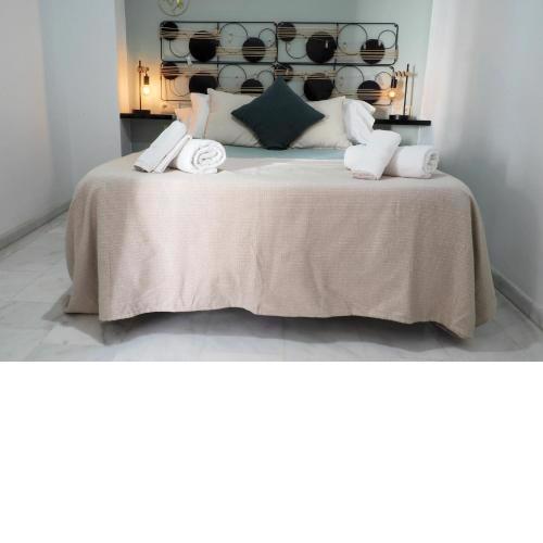 Sunny Holiday Apartment in the historic centre- Private Parking