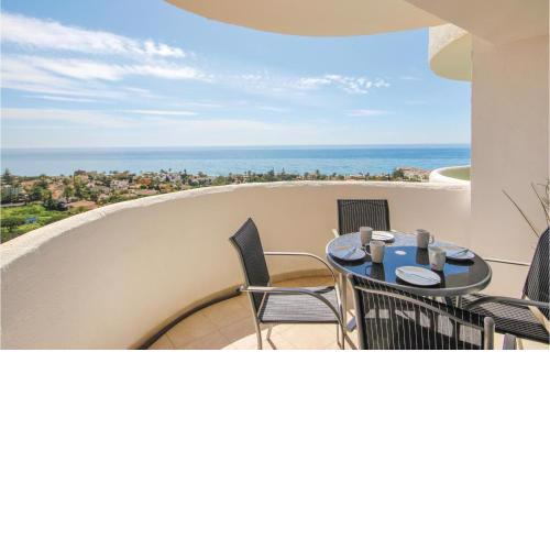 Sunny Holiday Home in Marbella