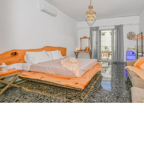 Sunny Palm Room Crete
