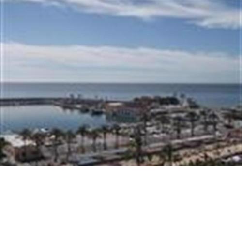 Sunny studio with seaview