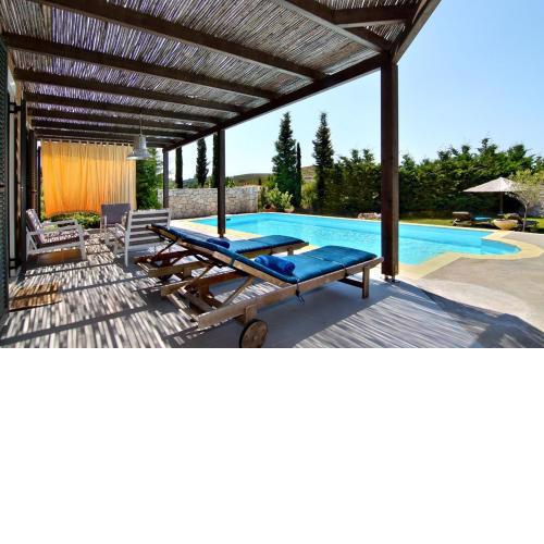 Sunny Villas
