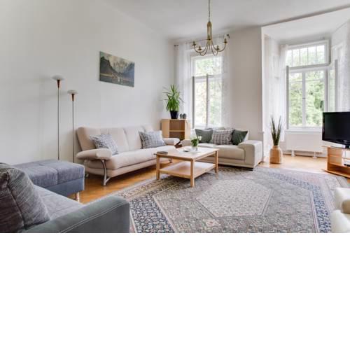 Sunny Vinohrady Apartments