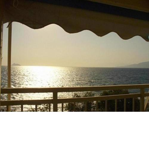 Sunset Holiday Home in Kalamaki