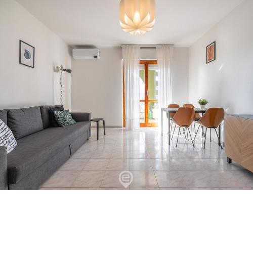 Sunset Oasis Apartment