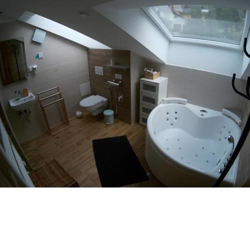 sunset view whirlpool and Kids friendly house near Graz Ferienwohnung