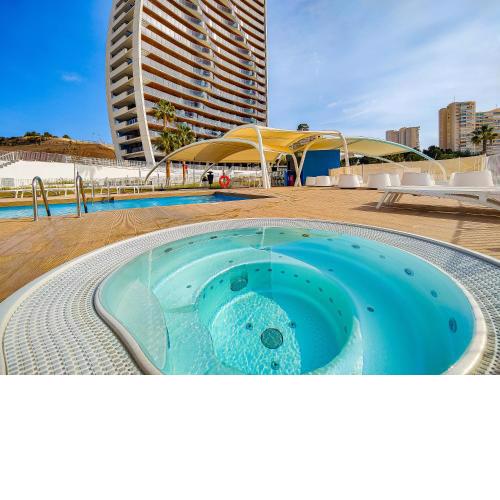 SUNSET WAVES sea & sky apartment