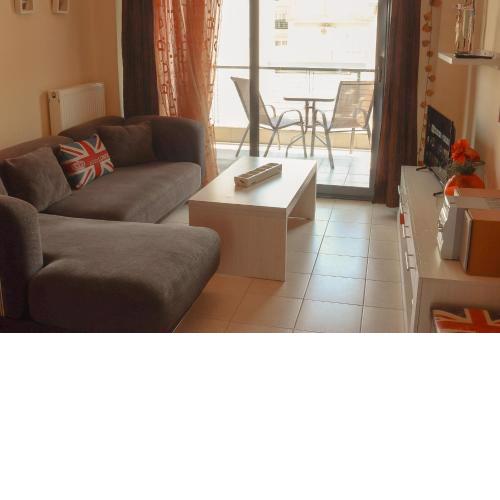 Sunshine Apartments #02