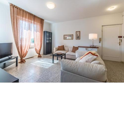 Sunshine House Lerici
