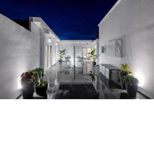 Sunwaves Beach studio I