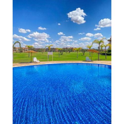 Super Appt Prestigia Vue sur Golf,Piscine &Atlas