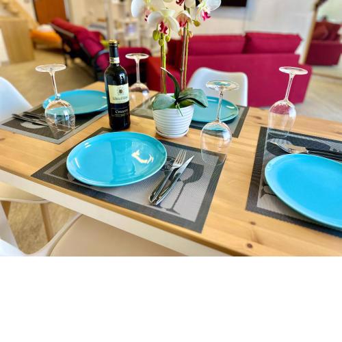 Super Loft con Patio a 5 minuti dalla spiaggia e dal centro!
