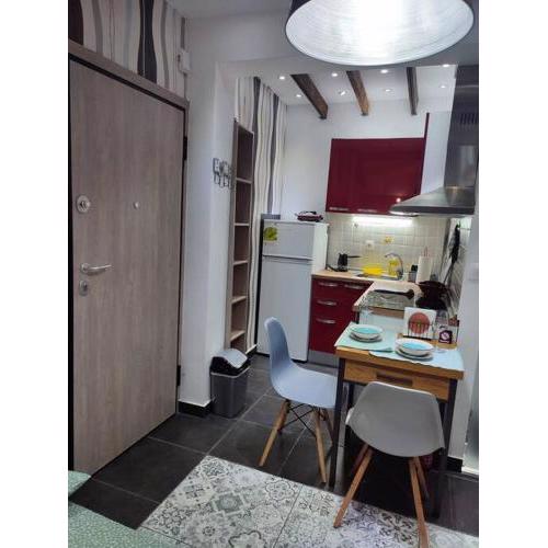 Super Stylish Studio II
