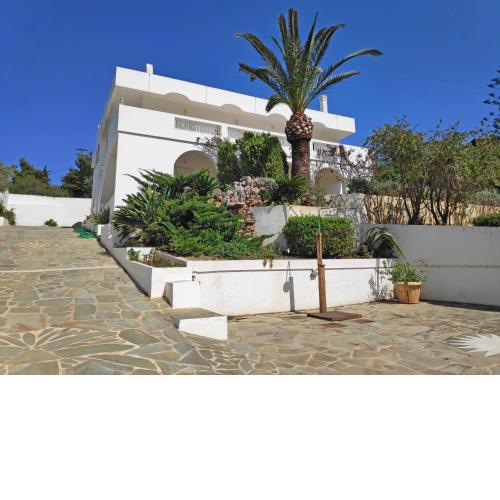 Superior Beachfront Apartment in Aghios Emilianos - Porto Heli