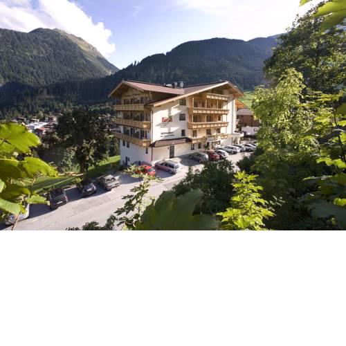 Superior Hotel Persal