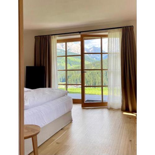 Surrounded by Green - Luxury Chalet at the foot of the Dolomites